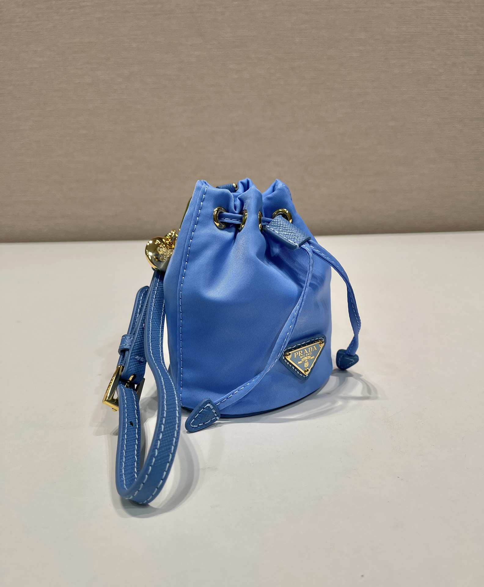 Pra*a 1tt202 re-nylon mini bag-8.5*10.5cm