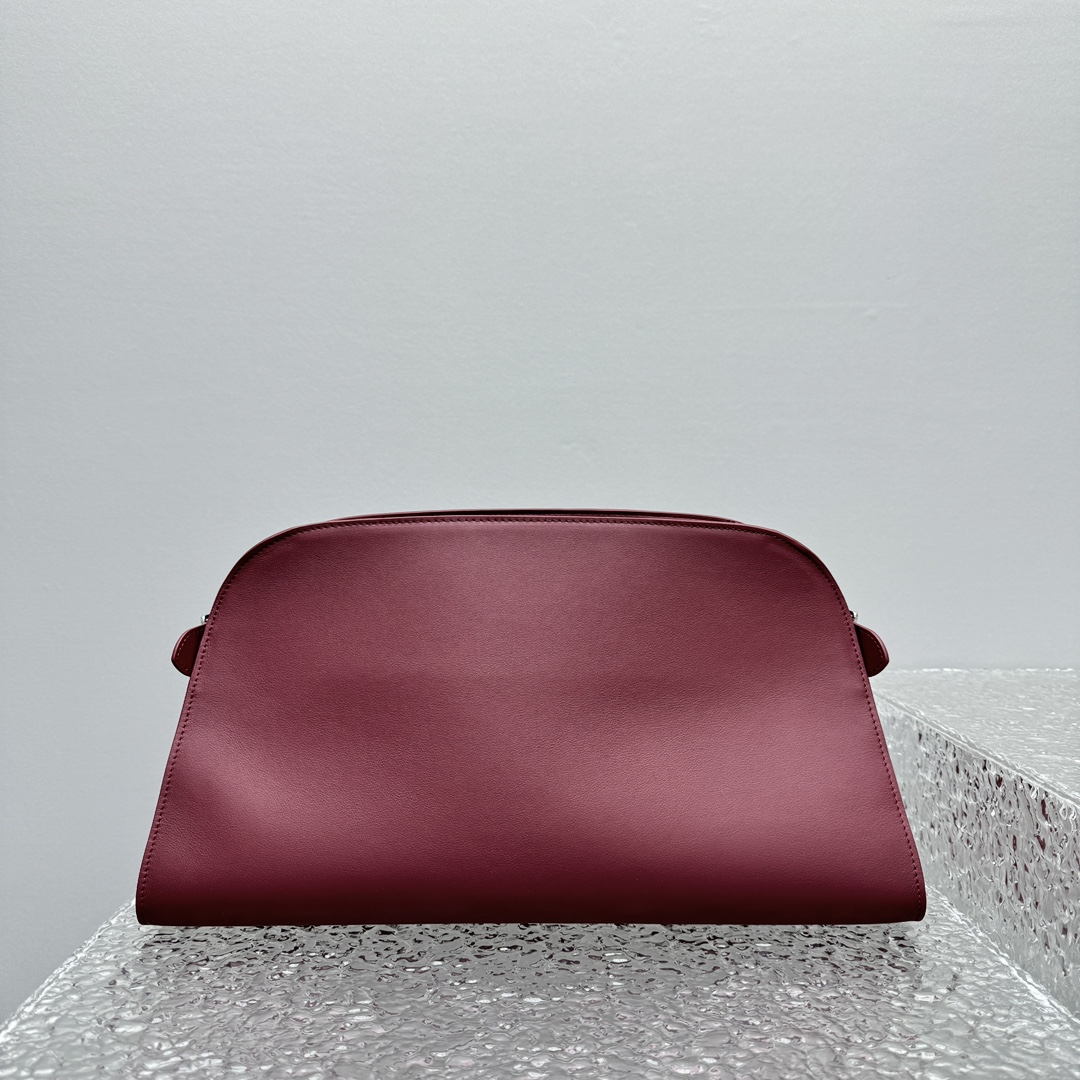 The R0w margaux eq clutch-43*20*24cm