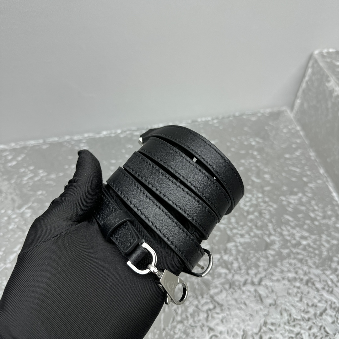 The R0w mini devon bag-24*12*16cm