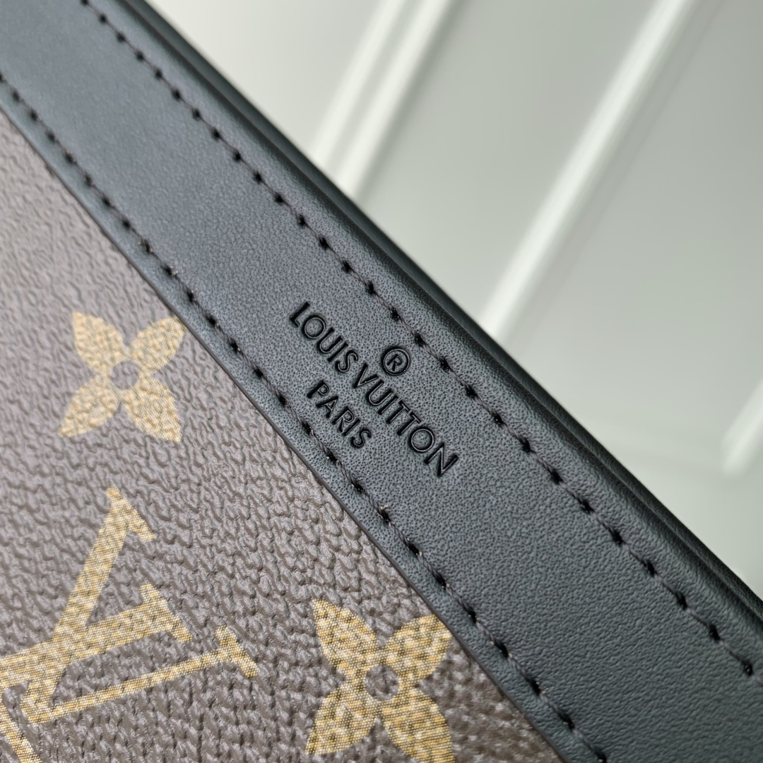 l0vis Vvtt0n alpha wearable bag-m81124 -18.5 x 11 x 6.5cm