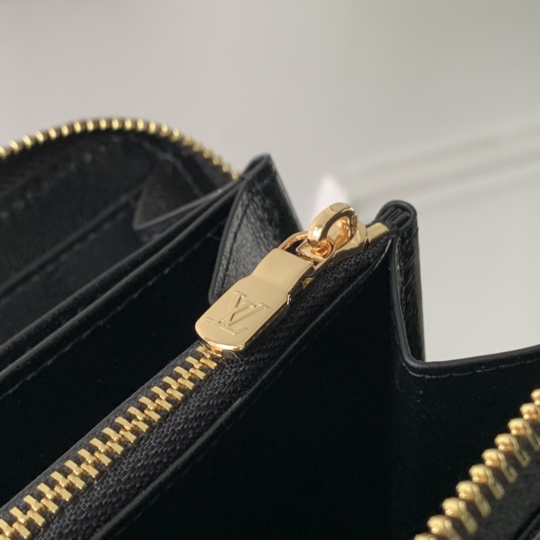 LV Milkieway Wallet-M14096-19.5 x 10.5 x 2.5CM