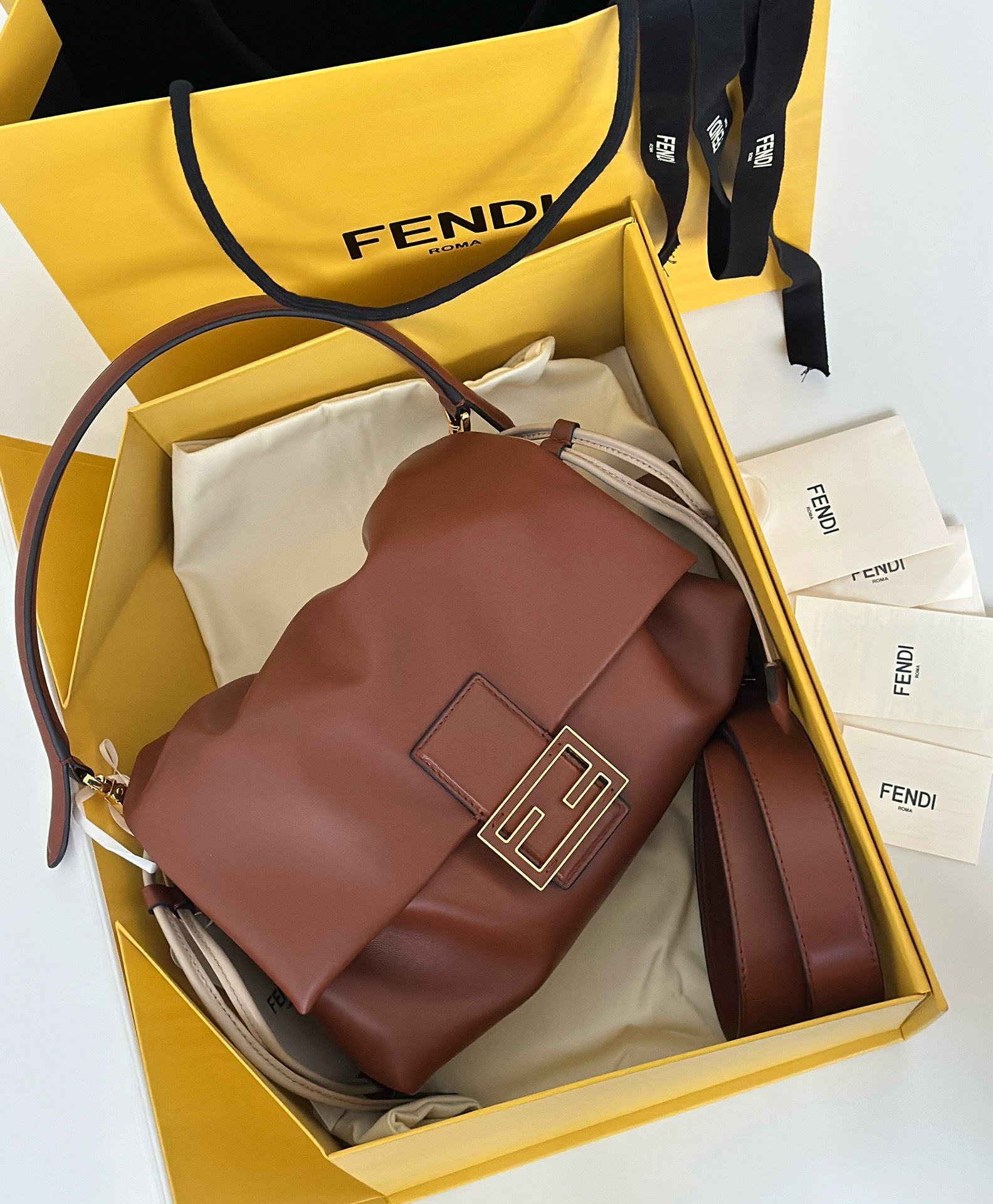 F**di mamma baguette bag-26*8*18cm