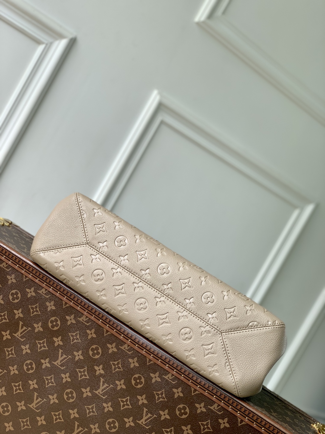 l0vis Vvtt0n anytime tote bag-27 x 14 x 42cm