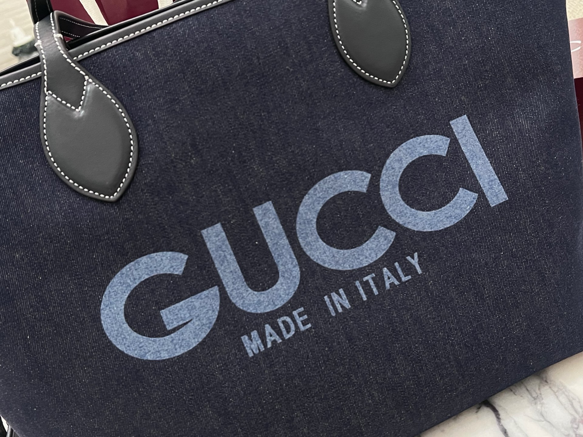 Gv*c* totissima reversible tote in dark blue denim -30.5 × 28 × 27cm