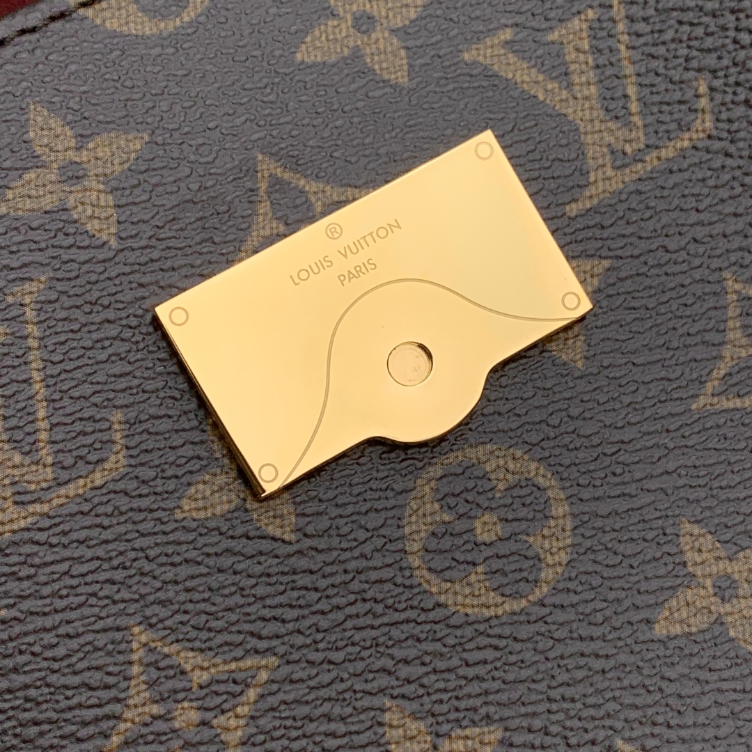 l0vis Vvtt0n hide away bag-m14473-26 x 18 x 36cm