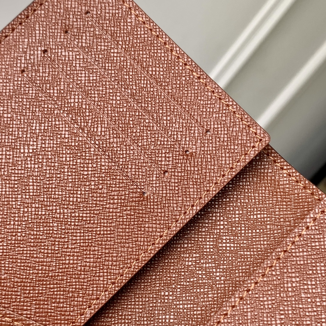 l0vis Vvtt0n wallet-10 x 14 x 2.5cm