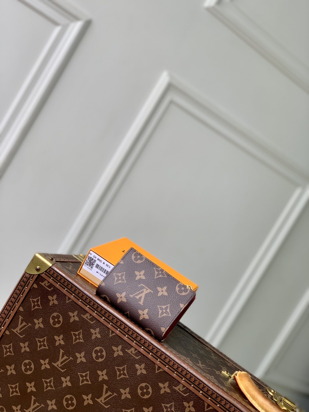 l0vis Vvtt0n lisa wallet-11.5 x 1.5 x 9cm