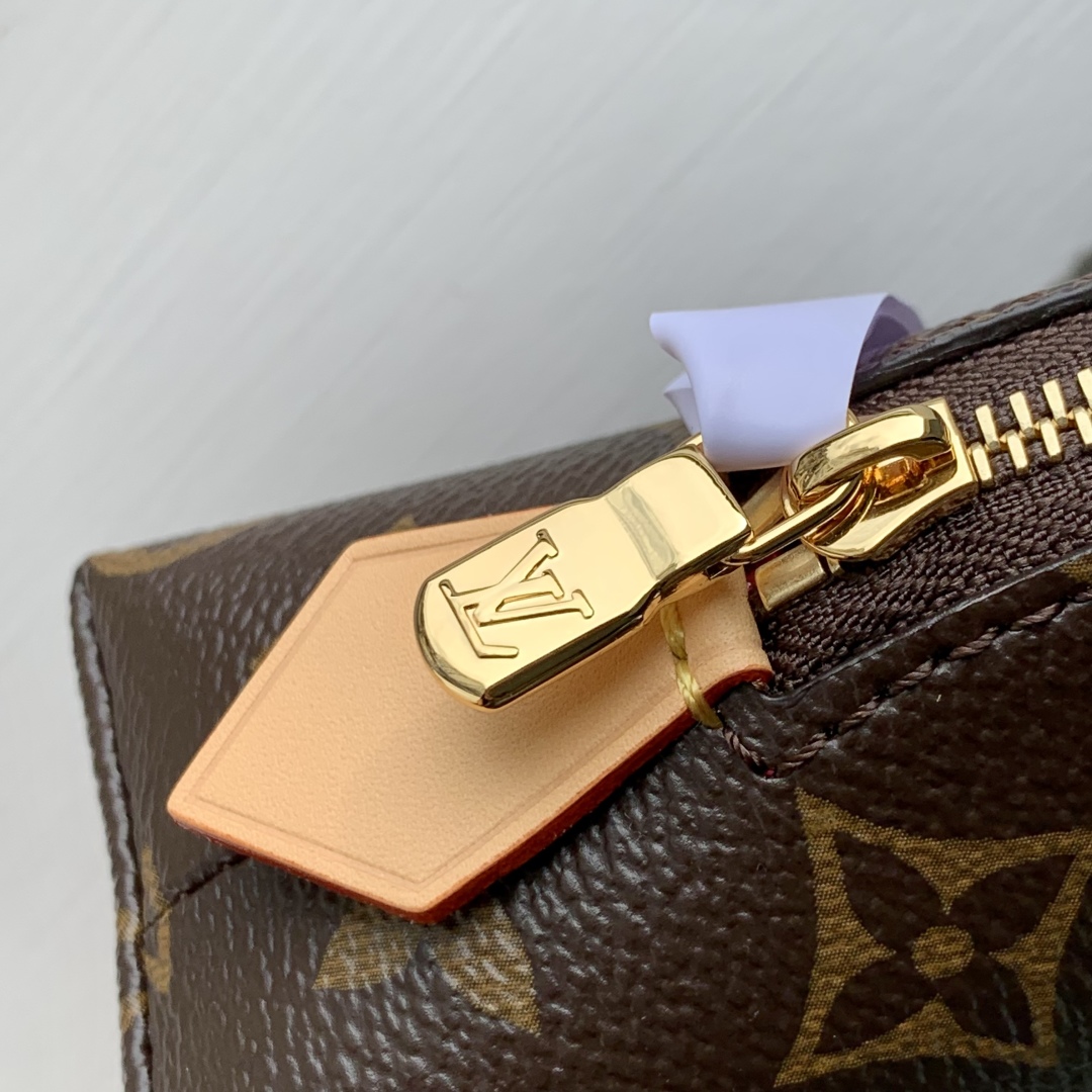 LV x TM Cosmetic Pouch -12 x 6 x 19CM