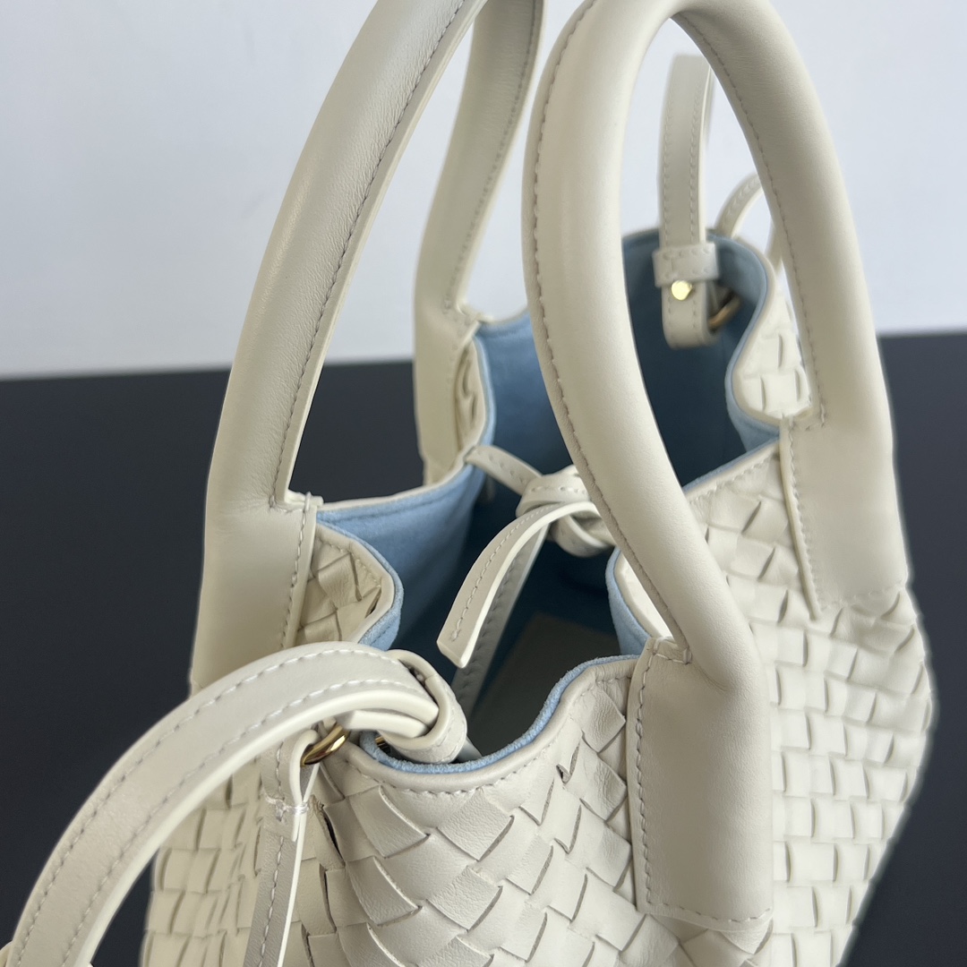 b0tt*ga Ven*ta burgundy pinacoteca reversible tote -24*15*12cm