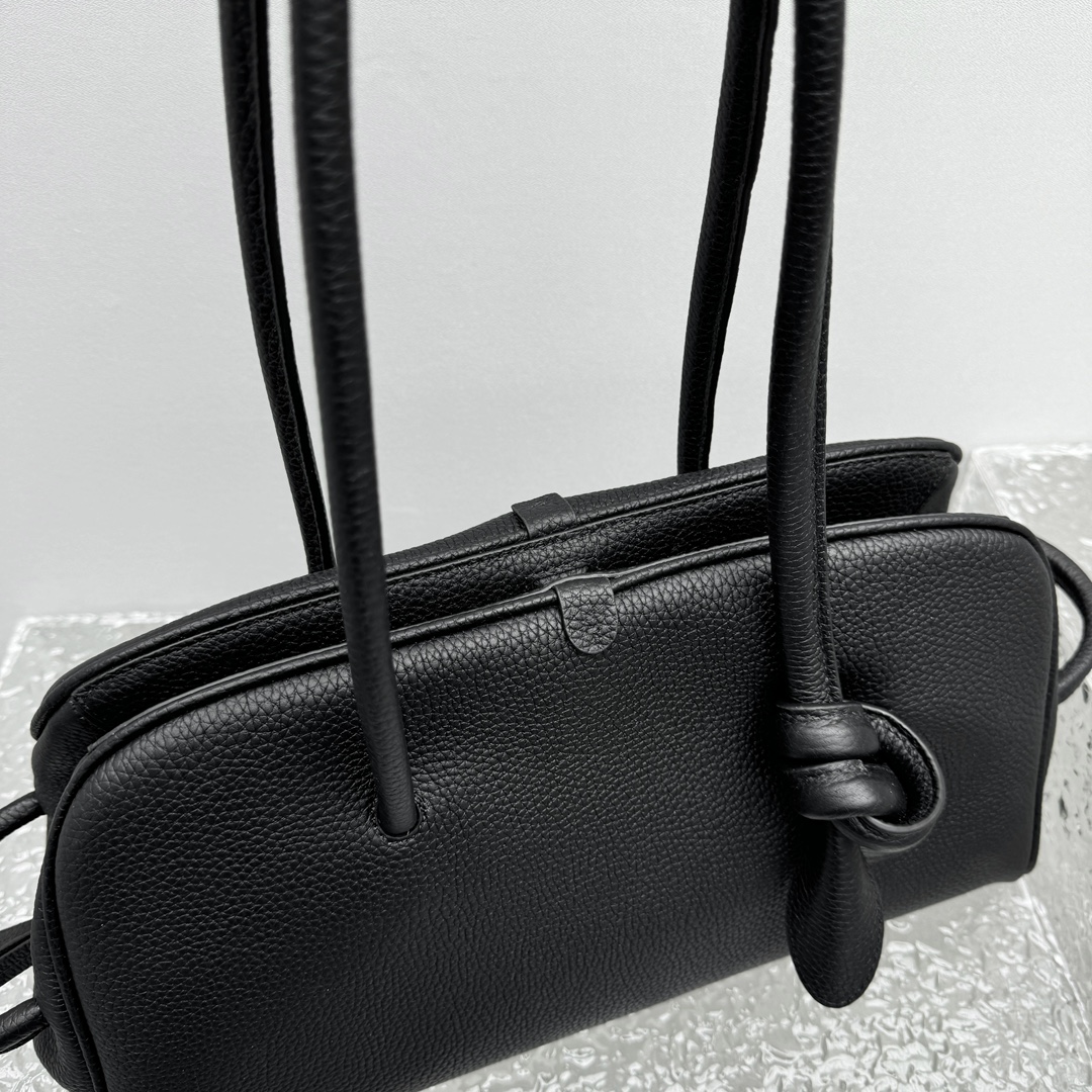 Ja*qvemvs le turismo bag-39*23*17cm