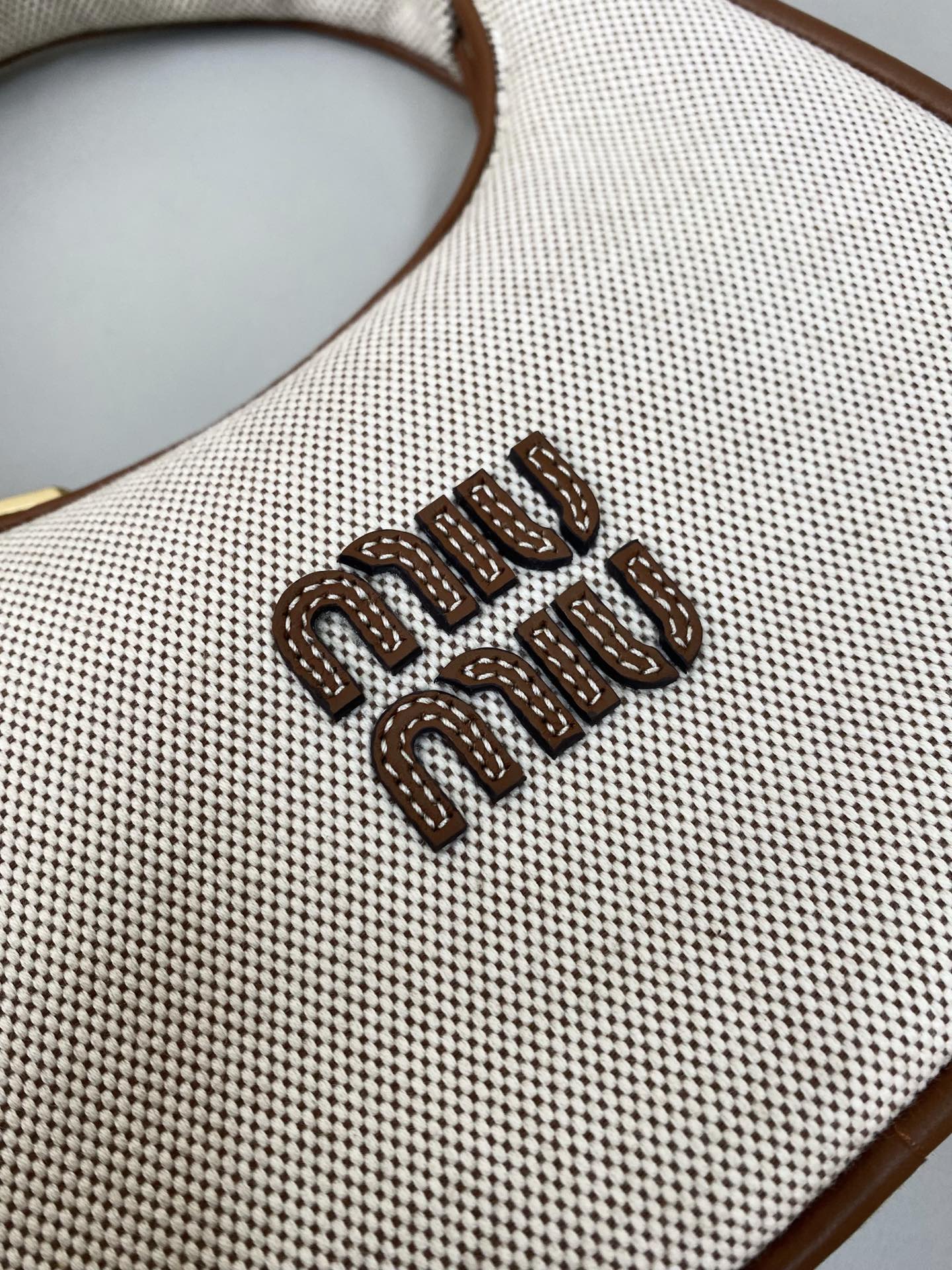 M1um1u wander bag-20x13x7cm