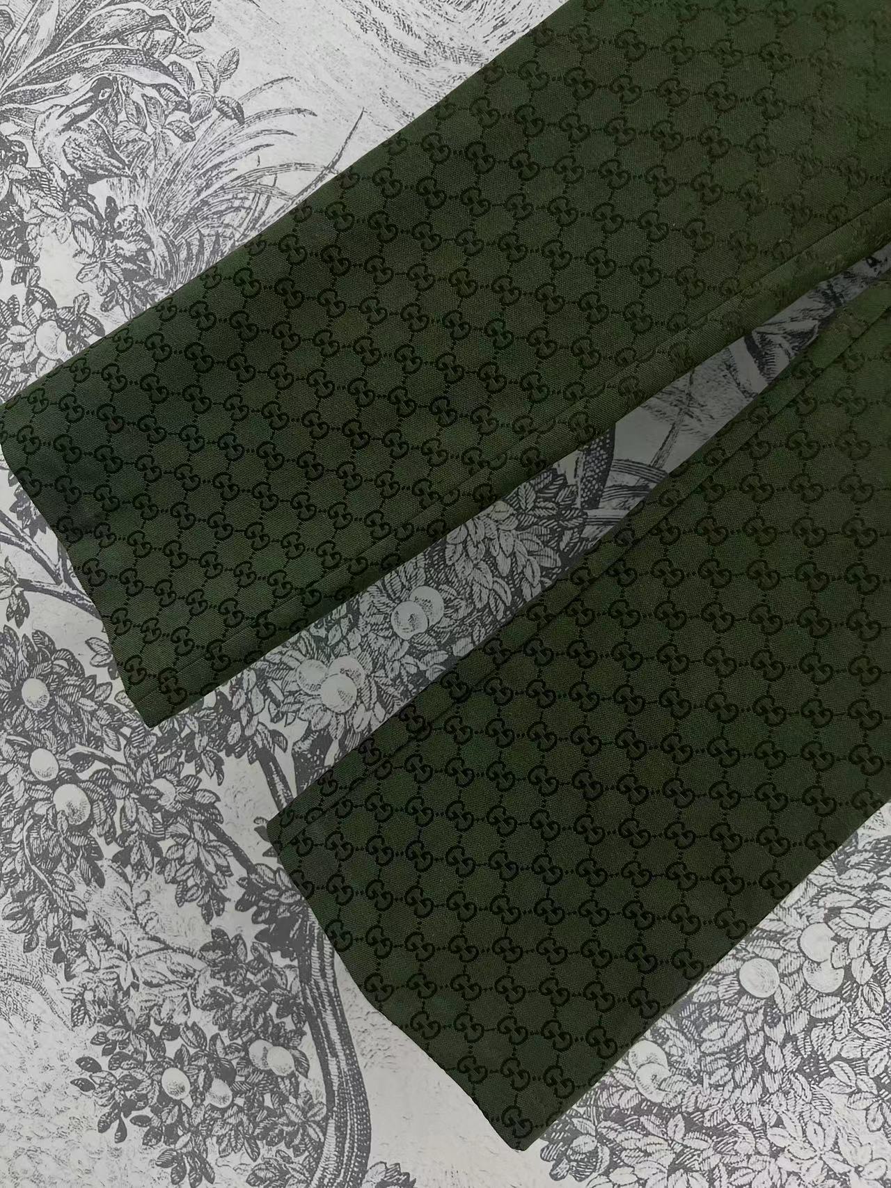 Gv*c high-waisted straight-leg pants in signature green gg jacquard