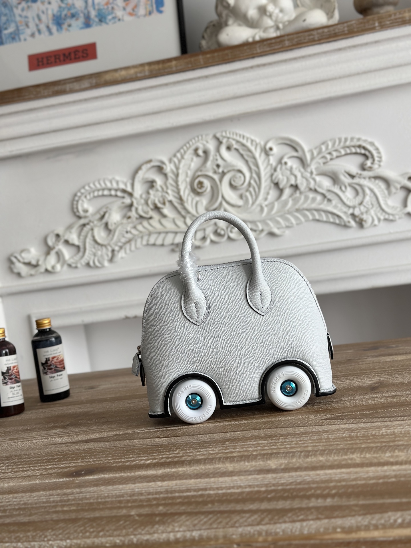 H**me5 bolide on wheels bag