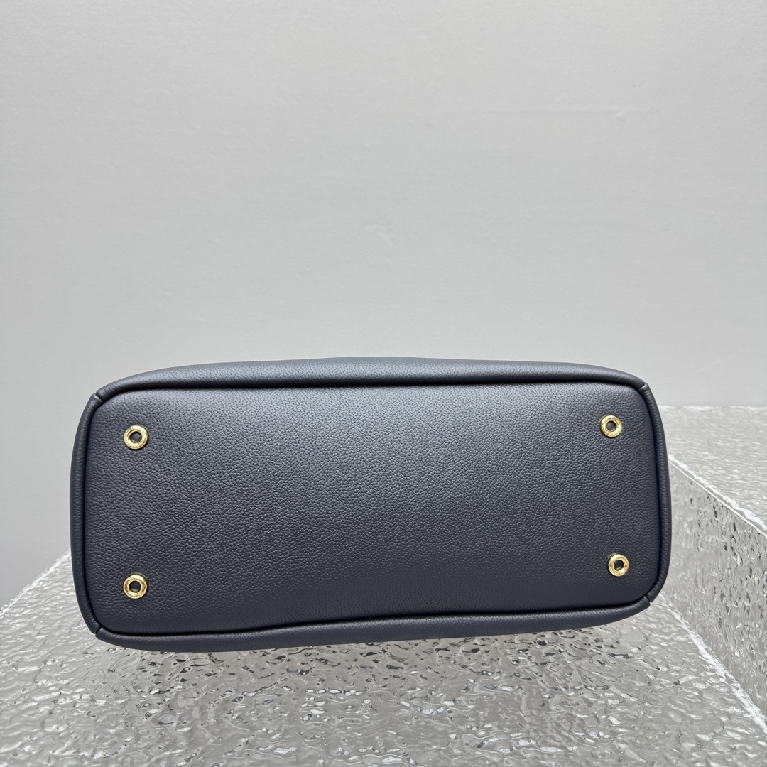 L0r0 P1ana needle bag(navy blue)-38*21*18cm