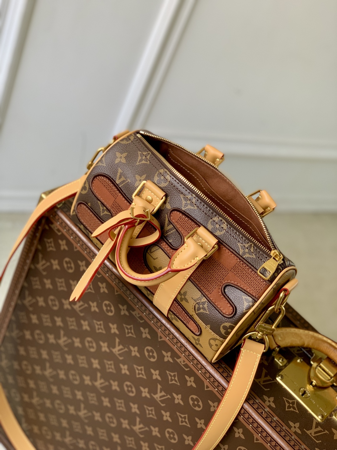Lv Keepall Bandoulière 25-25x 19 x 15CM