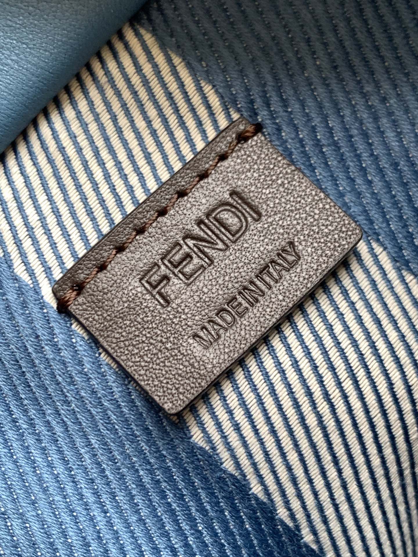 F**di roll bag -15.5*11*13cm