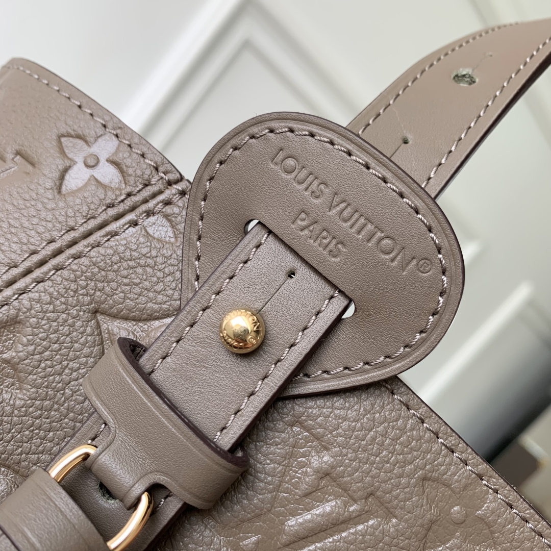 l0vis Vvtt0n monogram empreinte-22 x 15 x 40cm