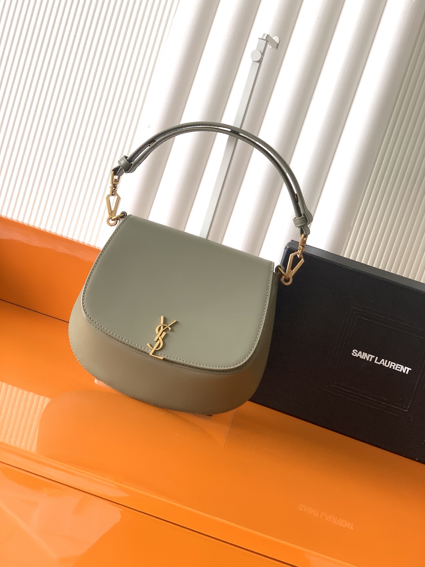 Y51 voltaire bag-17.5x21x8cm