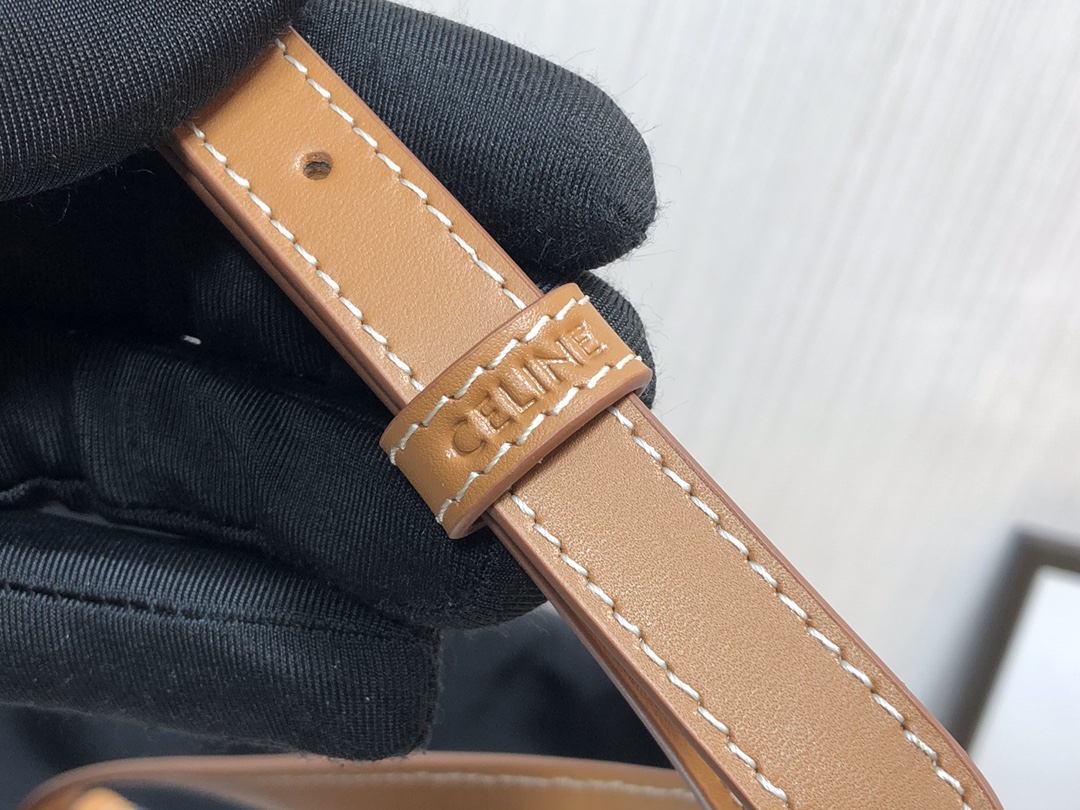 Celin Cabas Triomphe Handbags-15*11*4CM