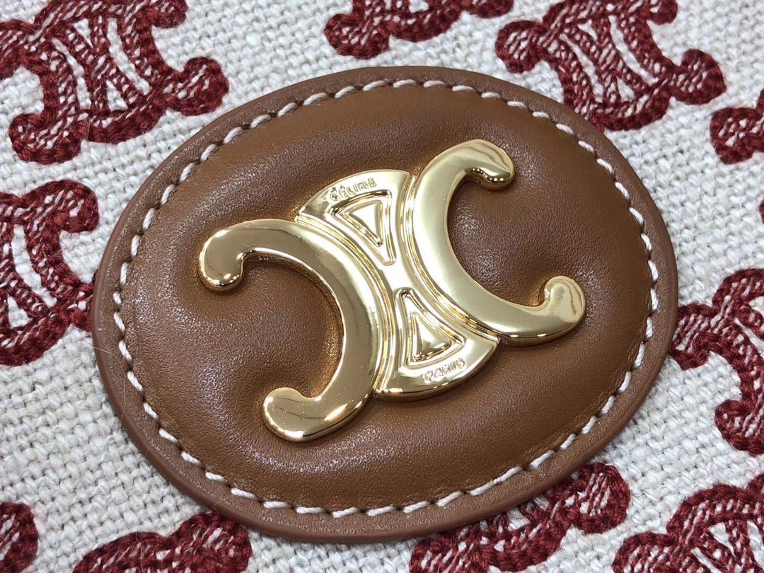 Celin Cabas Triomphe Tote-43*31* 15CM