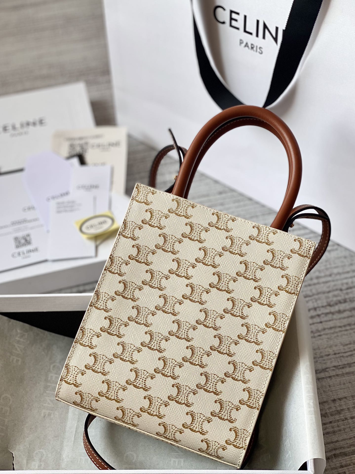 Celin Triomphe Tote-17*21*4CM