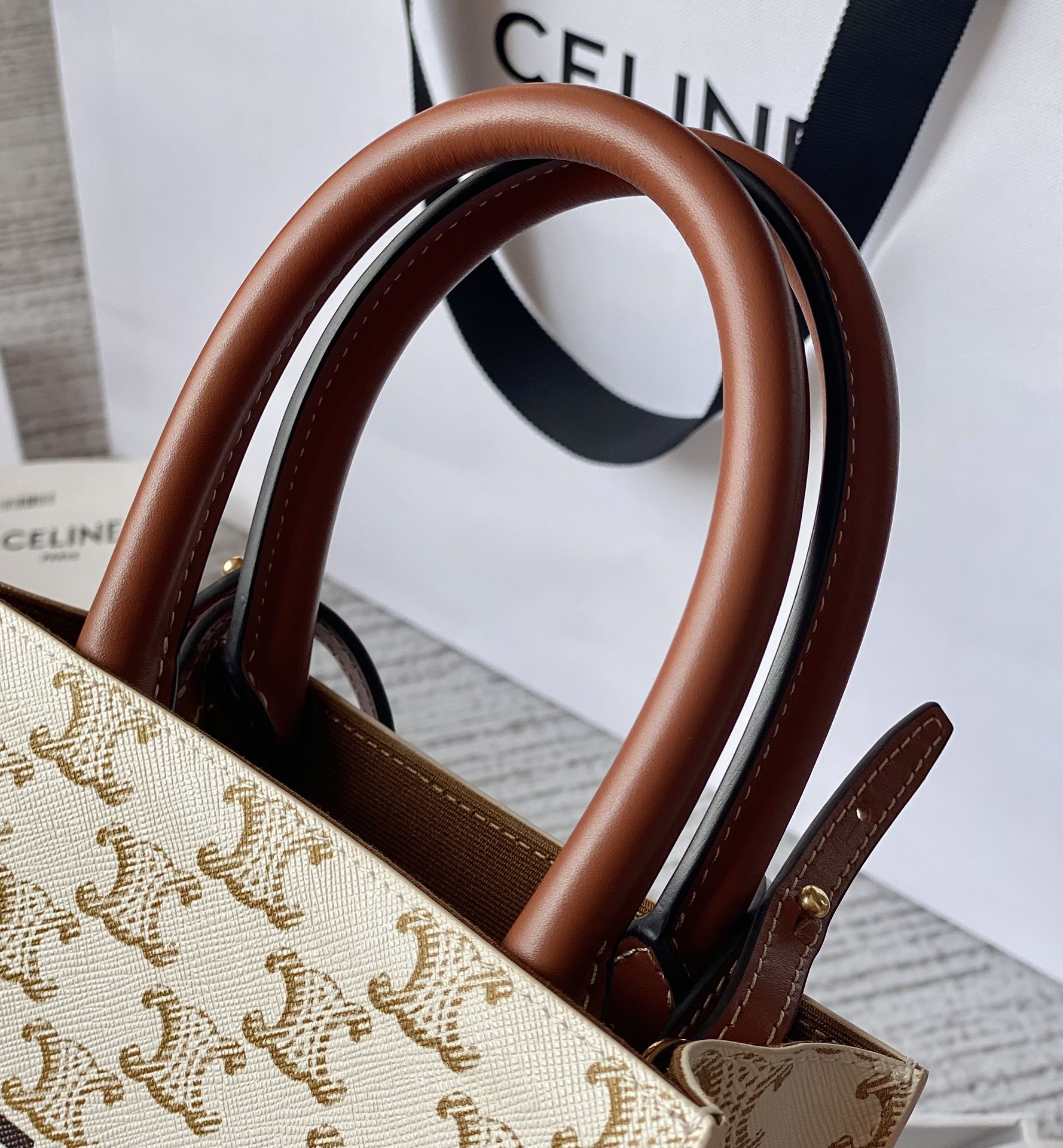 Celin Triomphe Tote-17*21*4CM