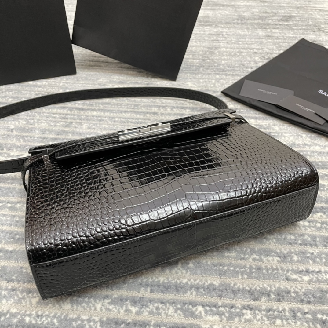 Y*L manhattan-29x20.5x7cm