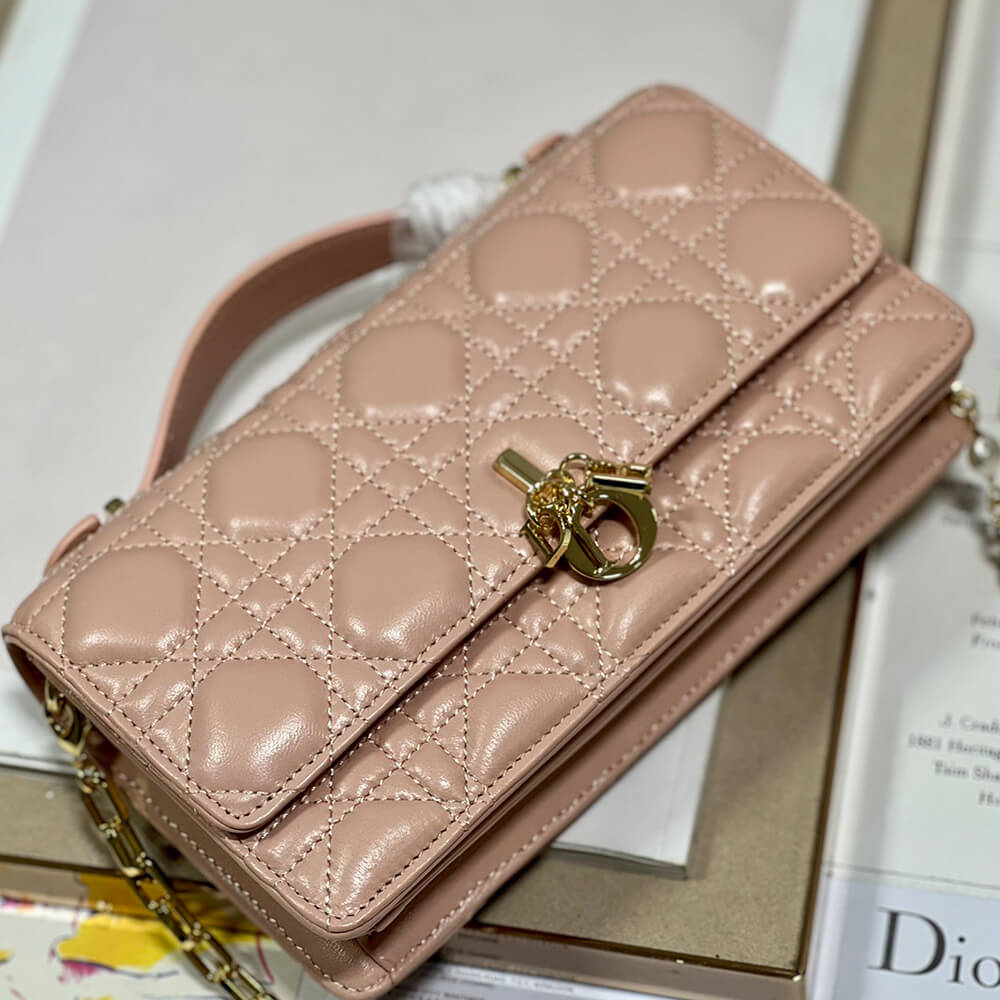 miss D*or mini bag