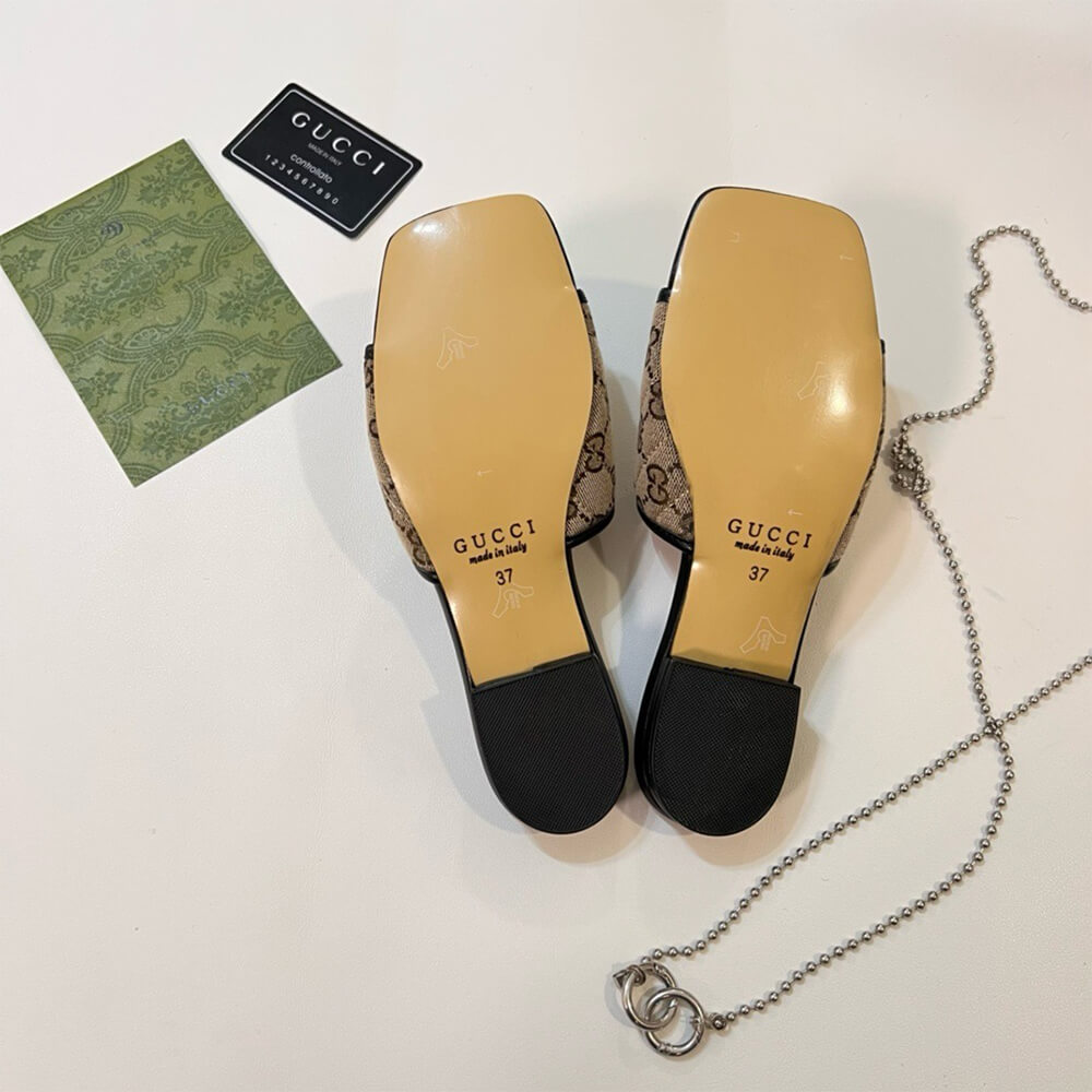 G*u*i jolie gg canvas slides