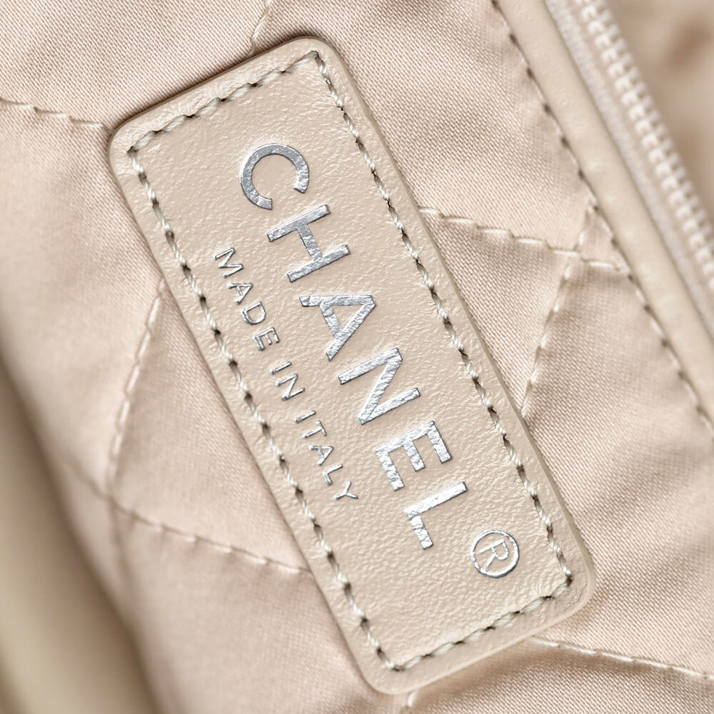 Ch*el 22 handbag(high-end grade)