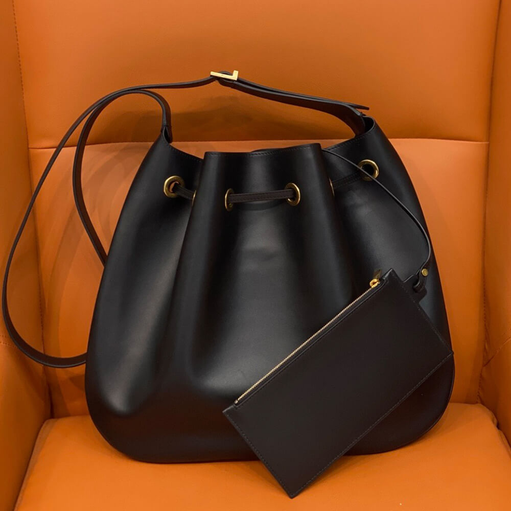 YSL PARIS VII large flat hobo bag in smooth leather(high-end grade)