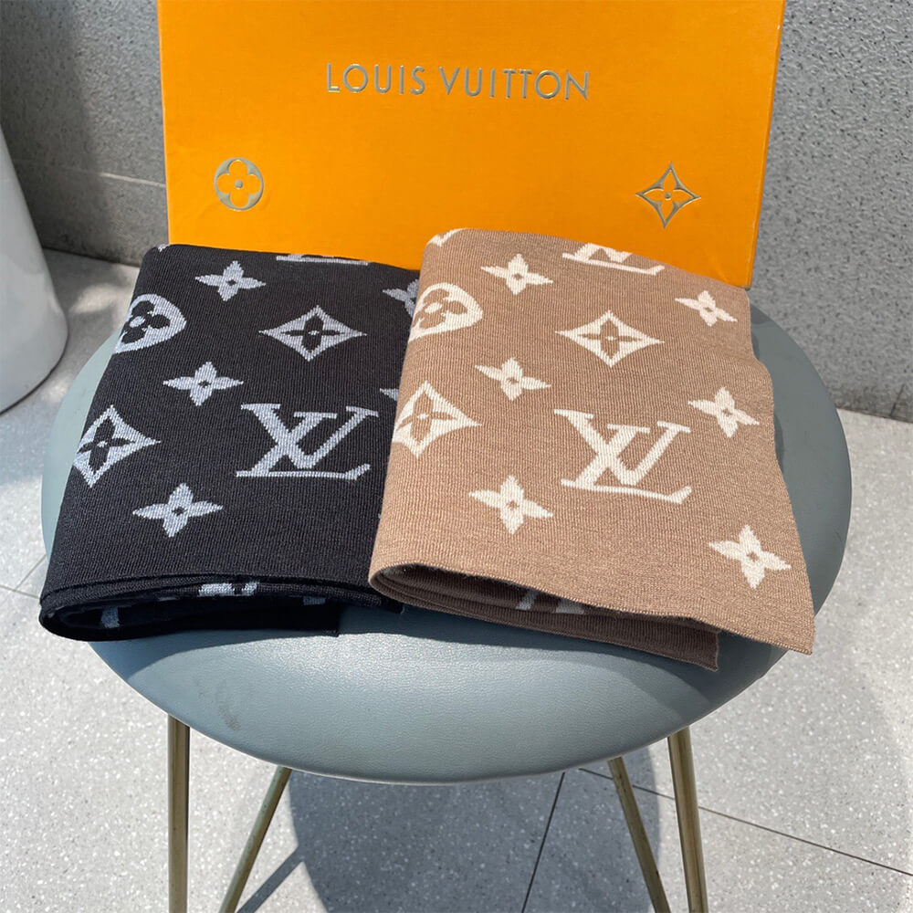 LV Scarf